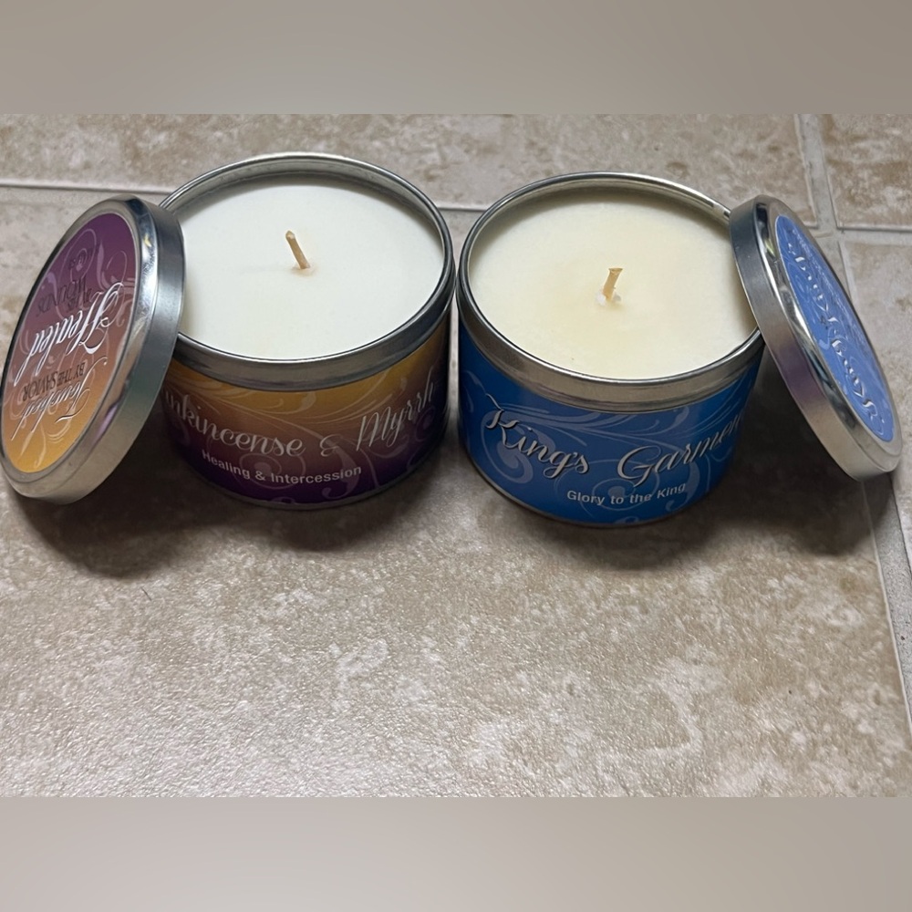 King's Garment and Frankincense Scented Candle Set